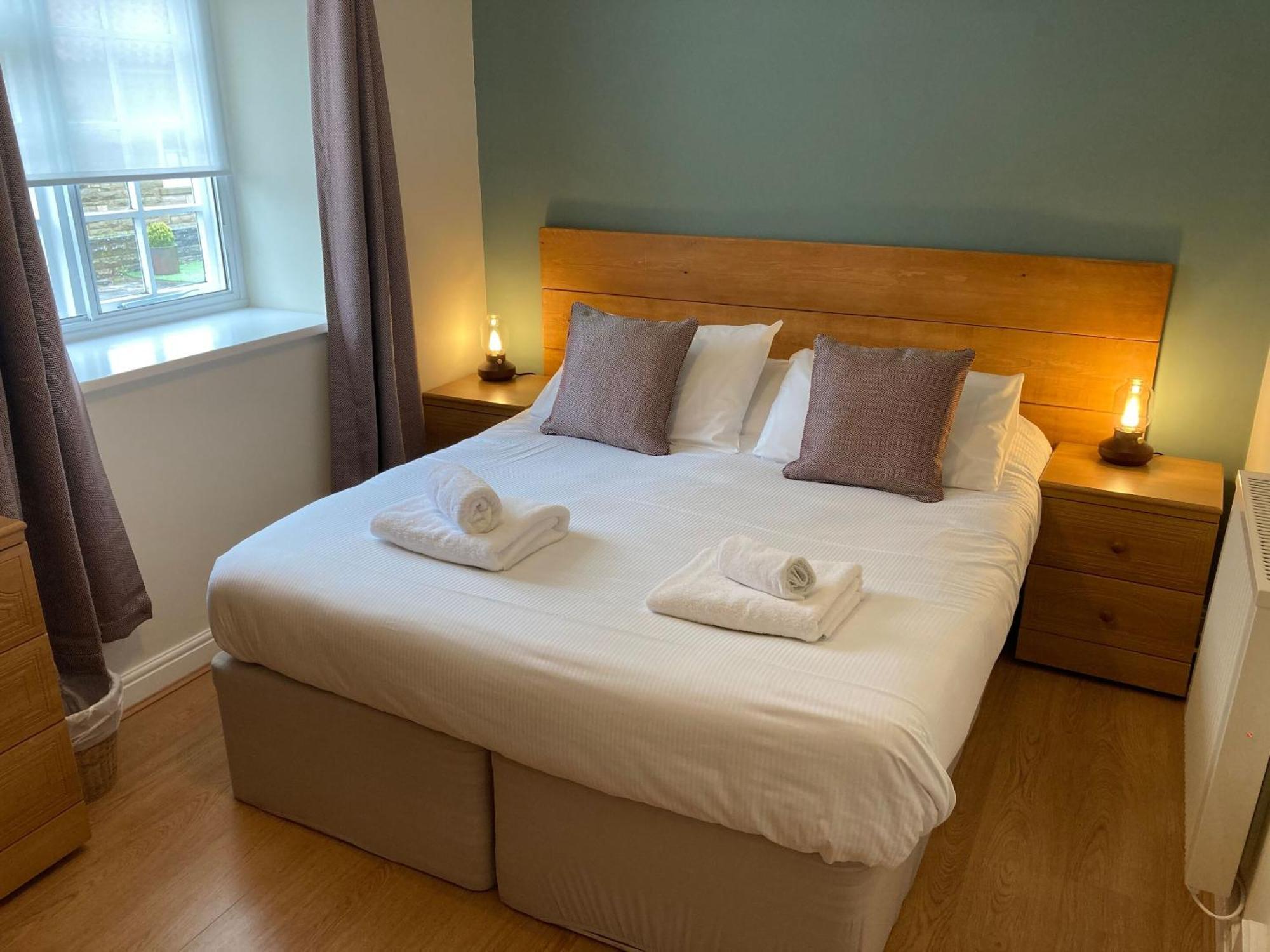 Sutton Hall Resort Thirsk Phòng bức ảnh