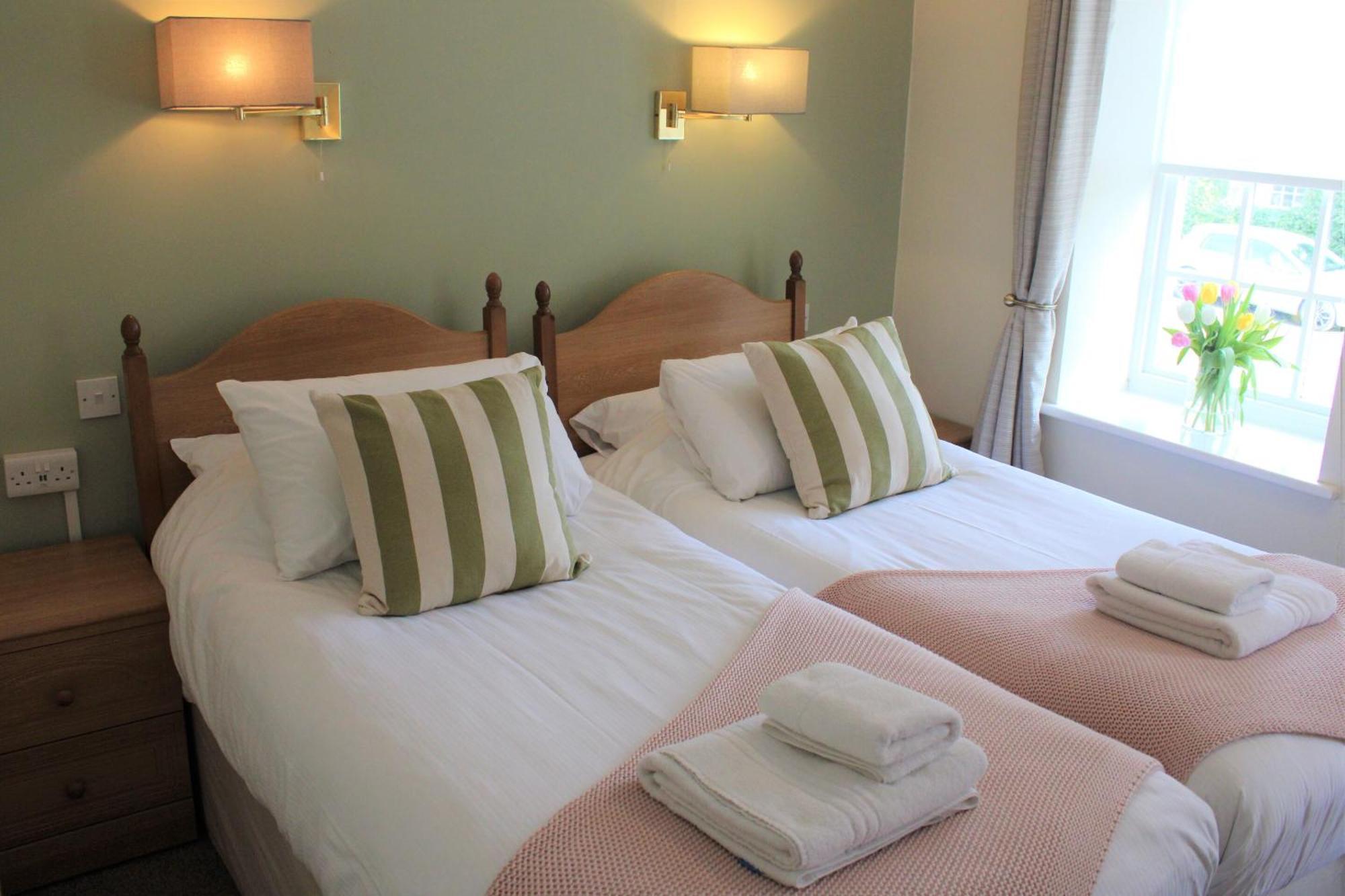 Sutton Hall Resort Thirsk Phòng bức ảnh