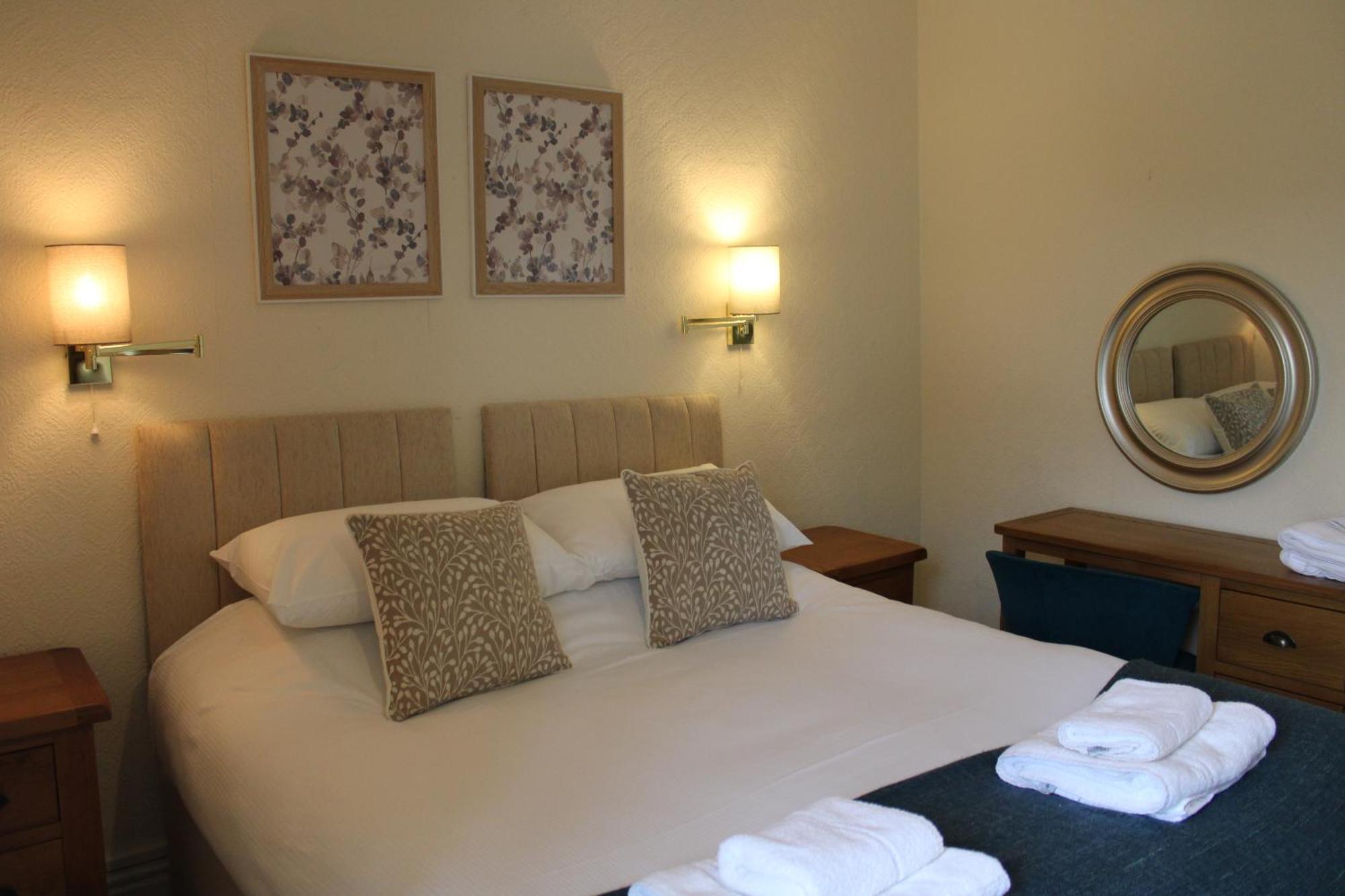 Sutton Hall Resort Thirsk Phòng bức ảnh